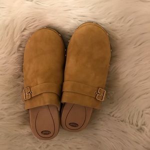 dr scholl's throwback clog